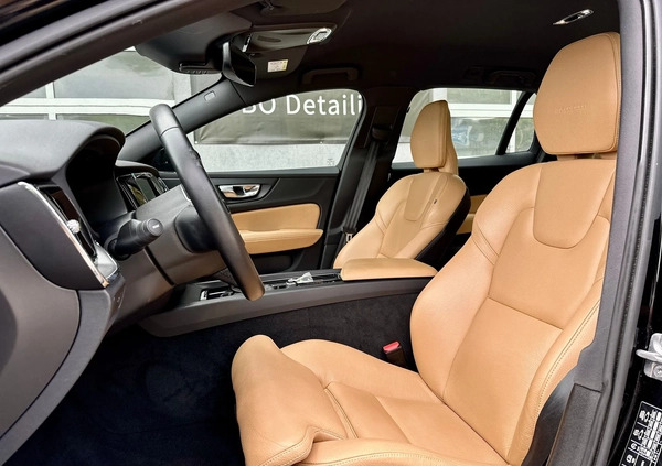 Volvo V60 cena 99900 przebieg: 159550, rok produkcji 2018 z Człuchów małe 631